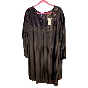 Lane Bryant Pleated dress size 18